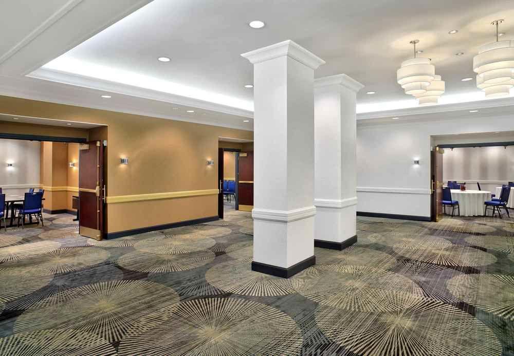 Courtyard By Marriott Toronto Downtown Hotel Buitenkant foto
