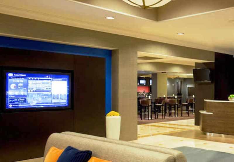 Courtyard By Marriott Toronto Downtown Hotel Buitenkant foto