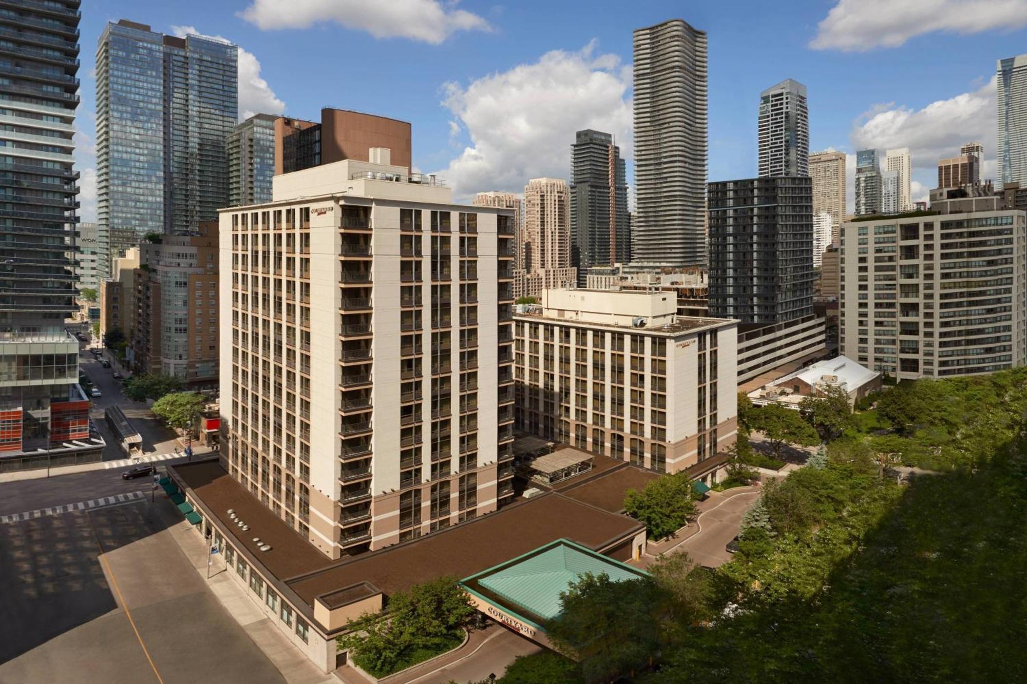 Courtyard By Marriott Toronto Downtown Hotel Buitenkant foto