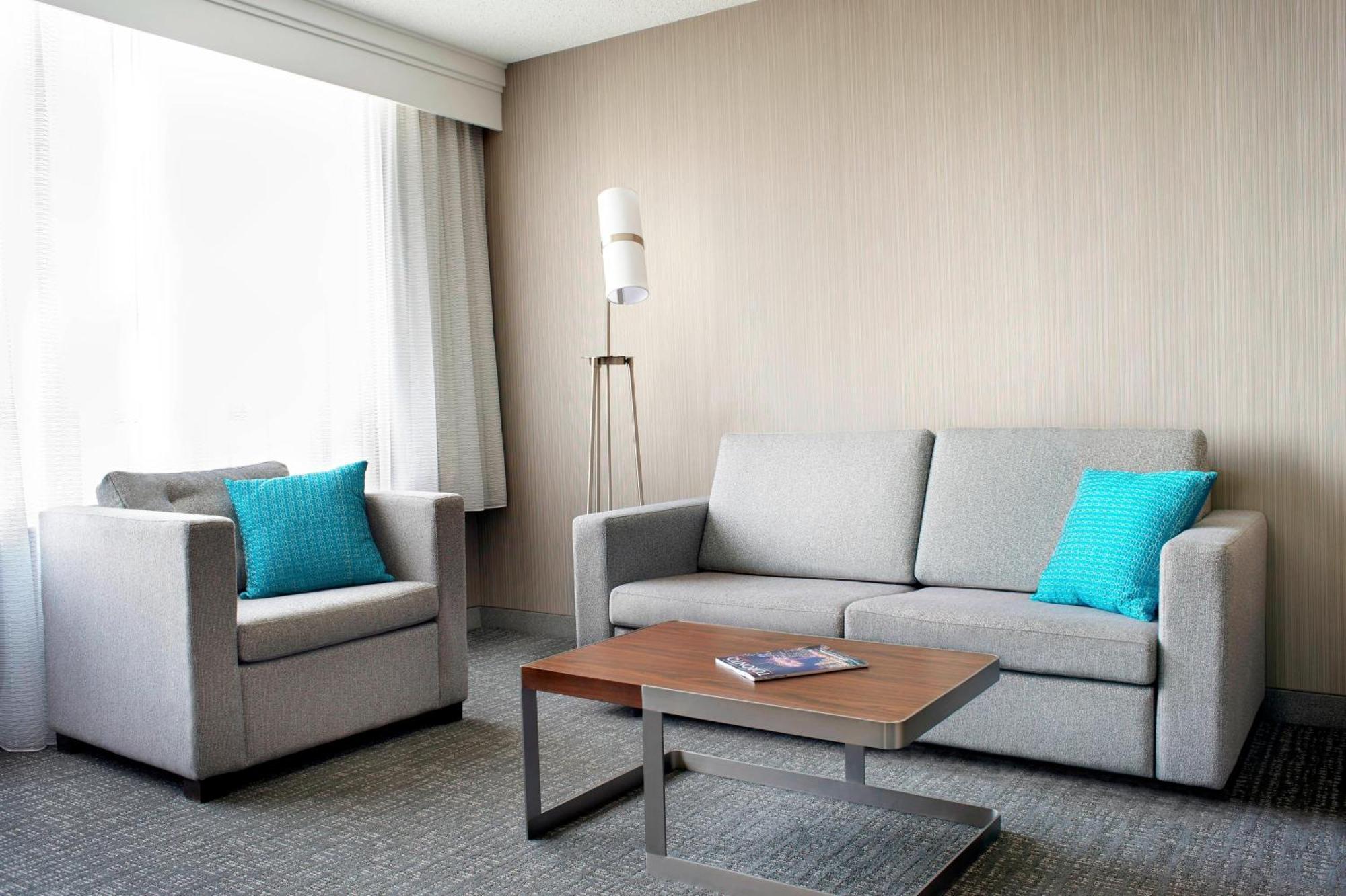 Courtyard By Marriott Toronto Downtown Hotel Buitenkant foto